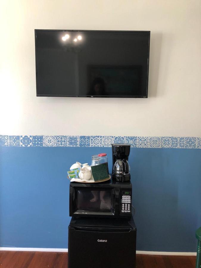 Comfy And Spacious Suite With Free Parking ไมอามี ภายนอก รูปภาพ